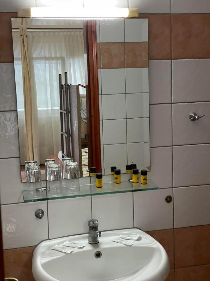 Calypso Hotel Siviri Luaran gambar