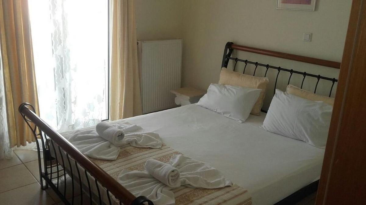 Calypso Hotel Siviri Luaran gambar