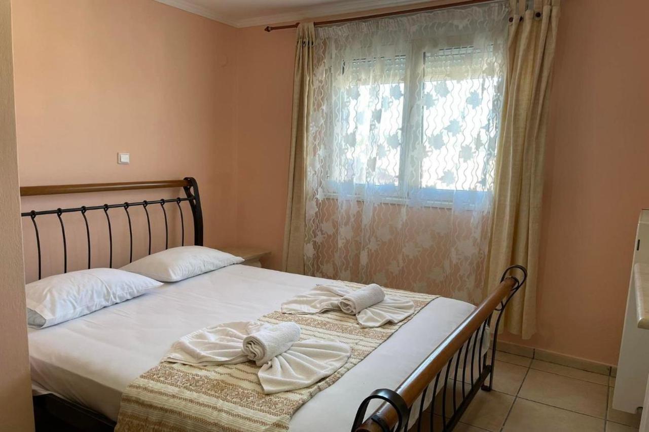 Calypso Hotel Siviri Luaran gambar